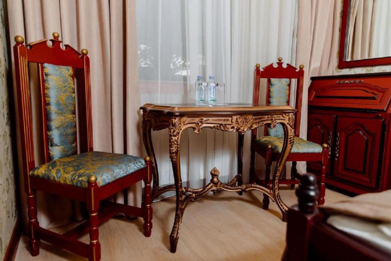 Royal Antique Boutique Hotel Баку Экстерьер фото