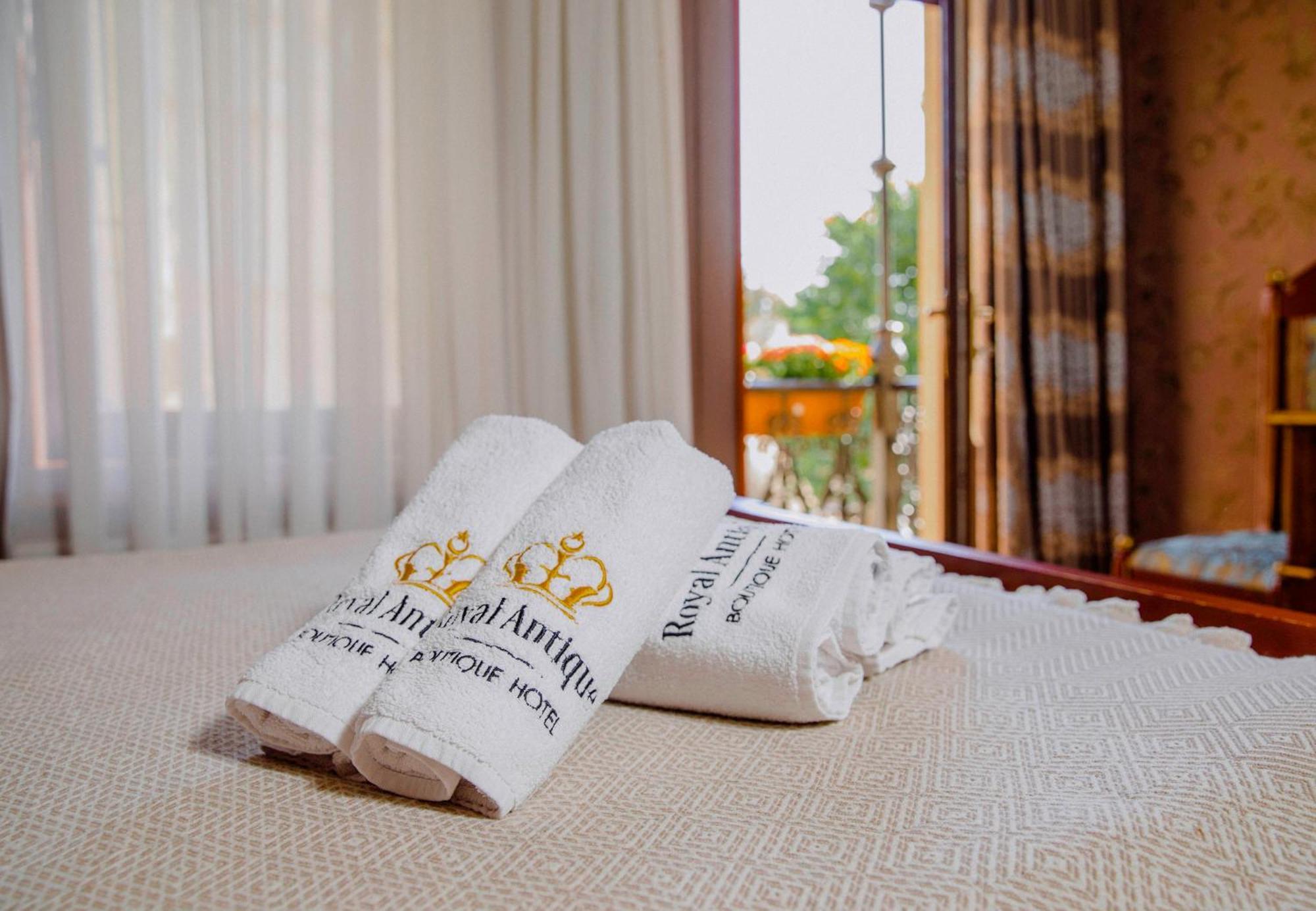 Royal Antique Boutique Hotel Баку Экстерьер фото