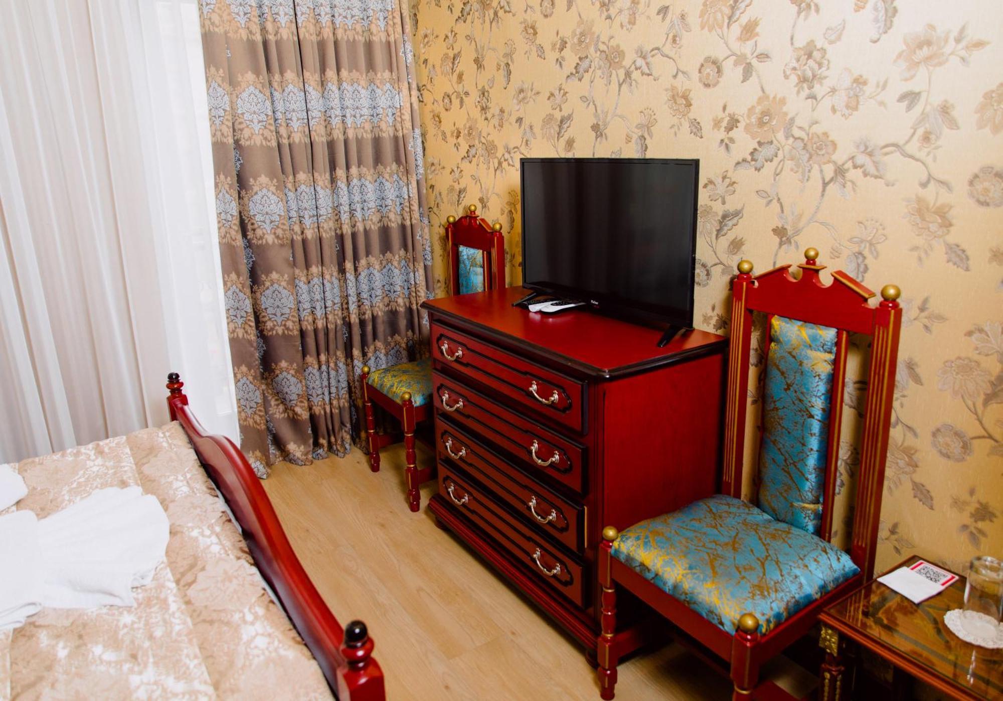 Royal Antique Boutique Hotel Баку Экстерьер фото