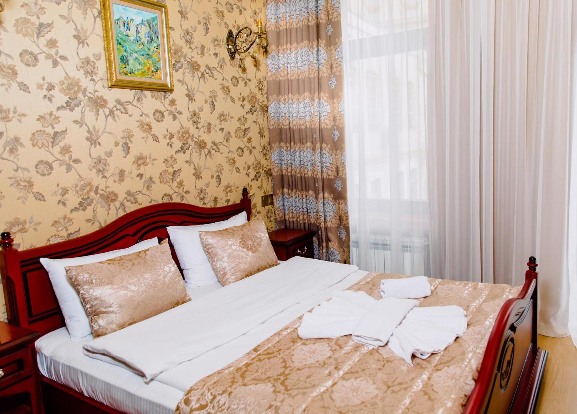 Royal Antique Boutique Hotel Баку Экстерьер фото
